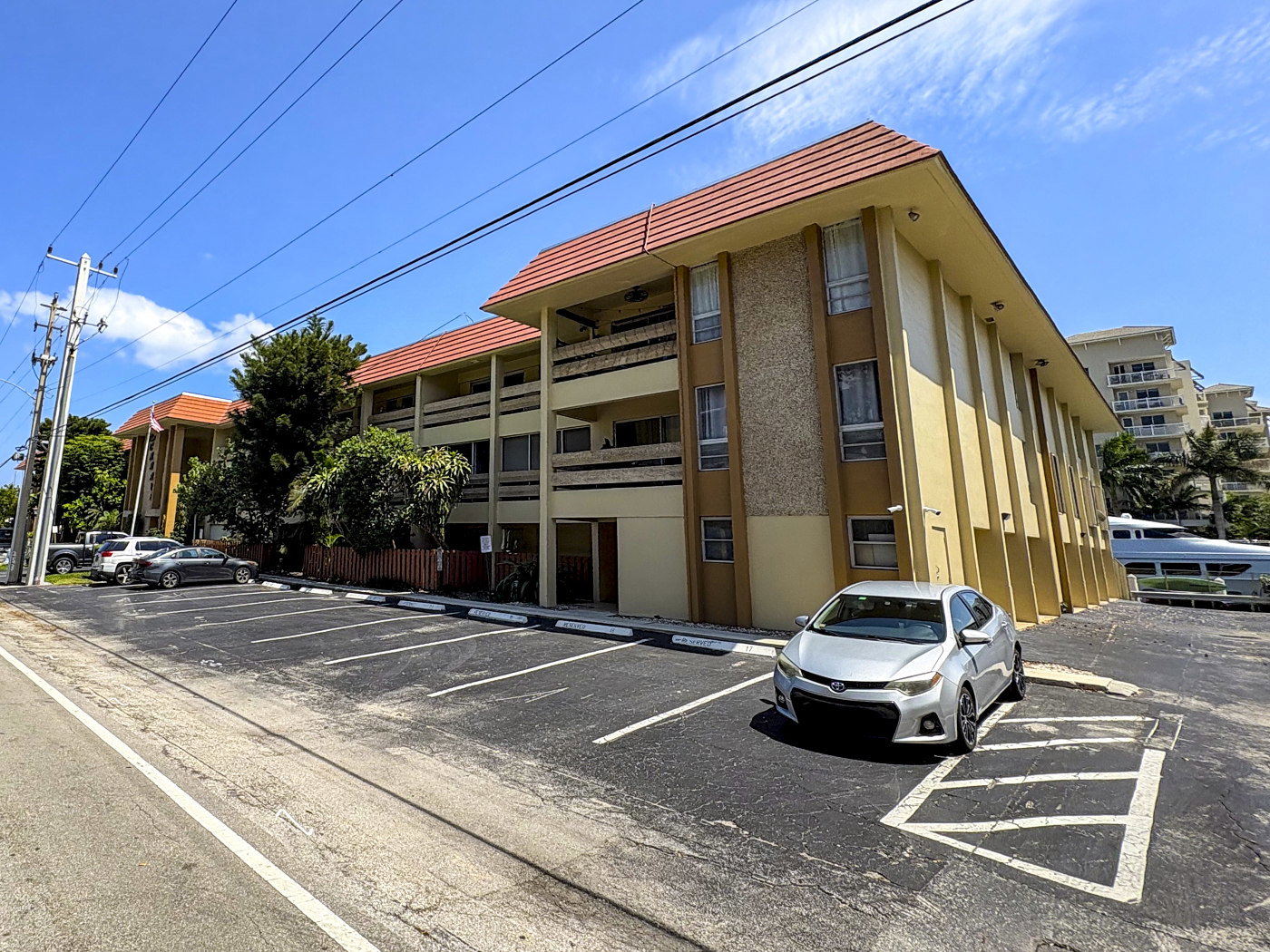 Caravel Condo